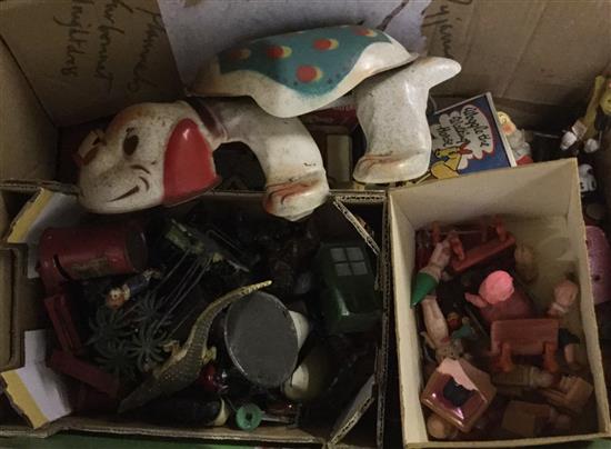 Box of mechanical toys & Brittons animal figures etc